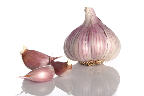 Garlic is one of the top 5 spices of France